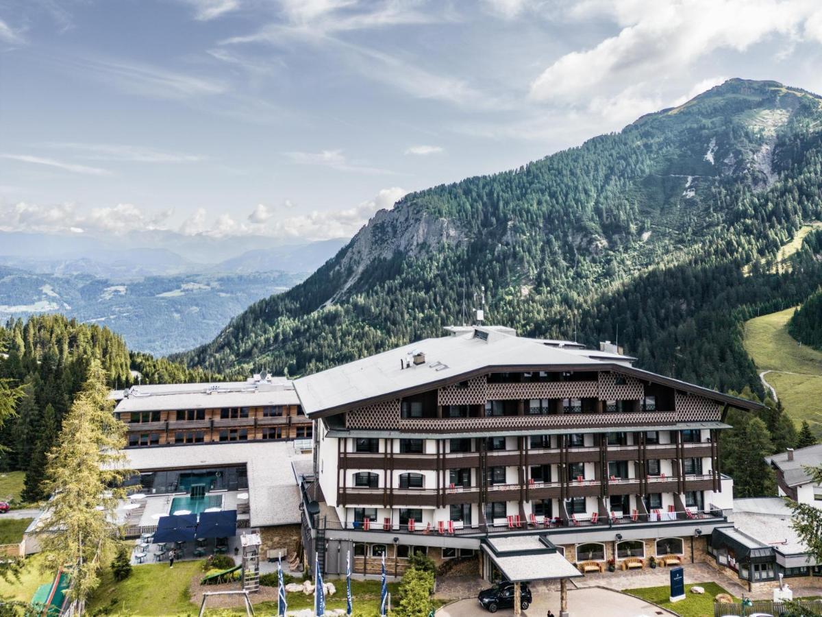 Falkensteiner Family Hotel Sonnenalpe 索内纳尔佩·纳斯费尔德 外观 照片