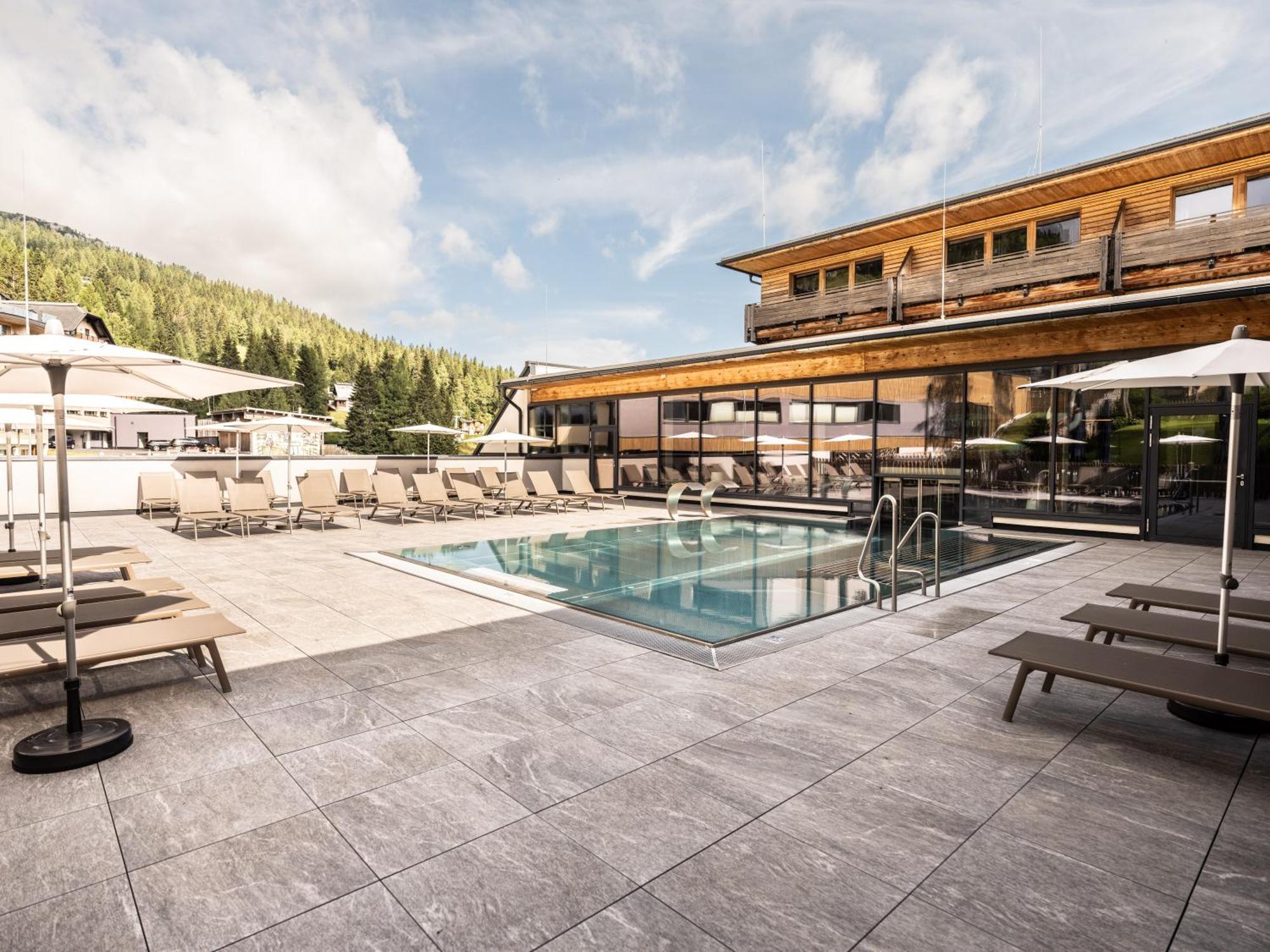 Falkensteiner Family Hotel Sonnenalpe 索内纳尔佩·纳斯费尔德 外观 照片