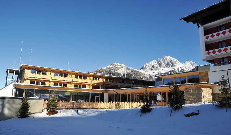 Falkensteiner Family Hotel Sonnenalpe 索内纳尔佩·纳斯费尔德 外观 照片